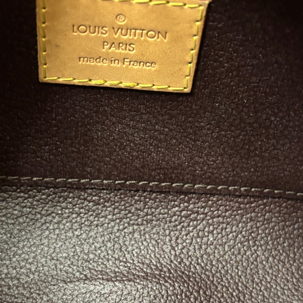 Louis Vuitton cosmetics case